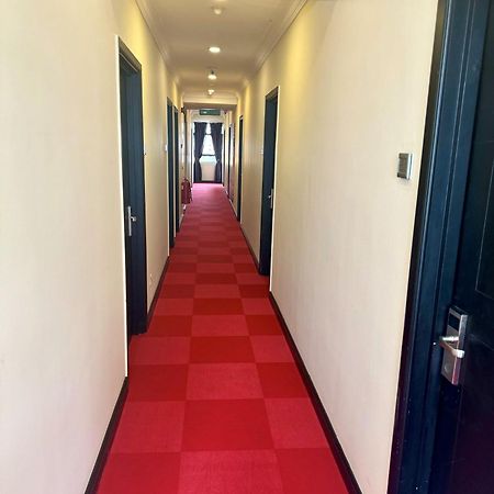 פטלין ג'איה Manhattan Business Hotel Damansara Perdana מראה חיצוני תמונה