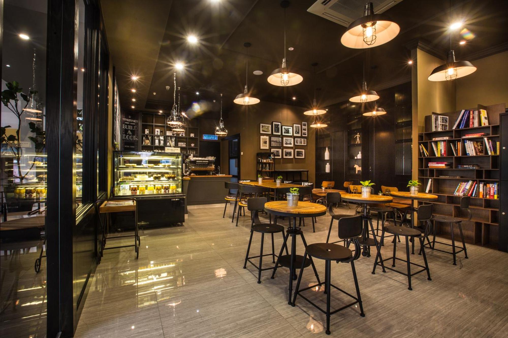 פטלין ג'איה Manhattan Business Hotel Damansara Perdana מראה חיצוני תמונה