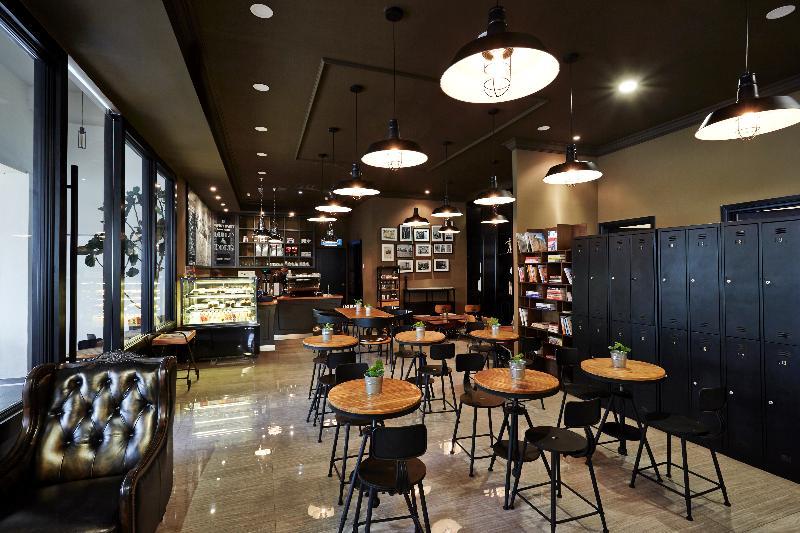 פטלין ג'איה Manhattan Business Hotel Damansara Perdana מראה חיצוני תמונה