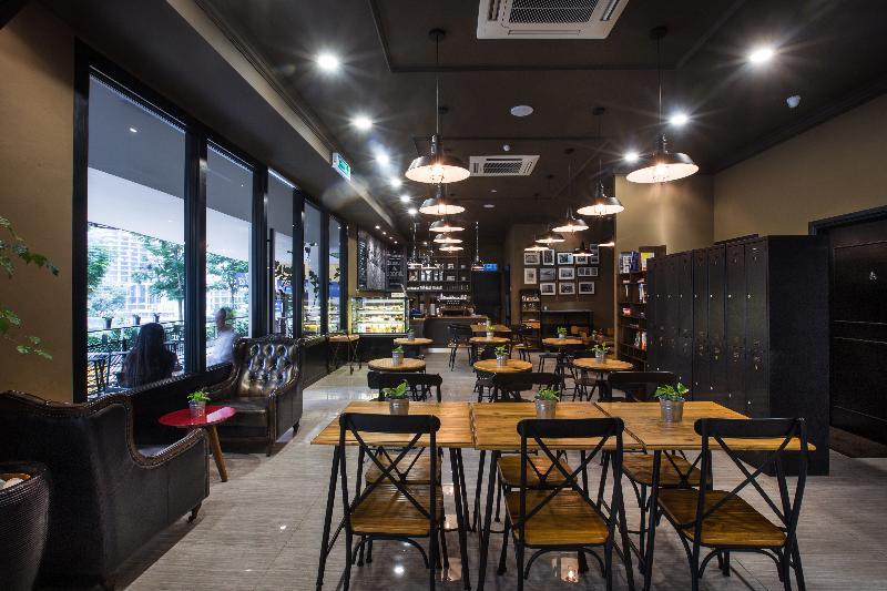 פטלין ג'איה Manhattan Business Hotel Damansara Perdana מראה חיצוני תמונה