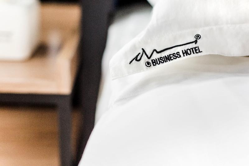 פטלין ג'איה Manhattan Business Hotel Damansara Perdana מראה חיצוני תמונה