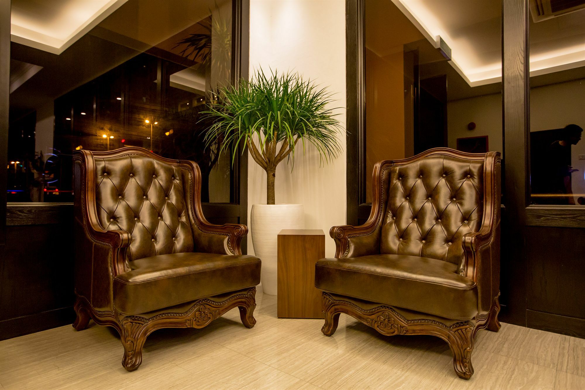 פטלין ג'איה Manhattan Business Hotel Damansara Perdana מראה חיצוני תמונה
